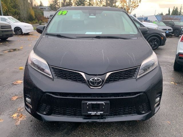 2019 Toyota Sienna SE Premium