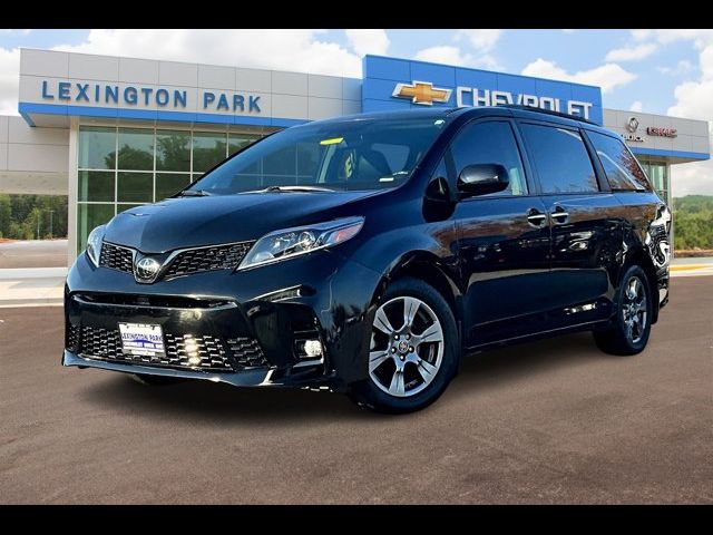 2019 Toyota Sienna 