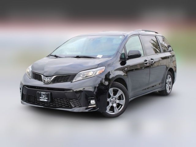 2019 Toyota Sienna SE Premium