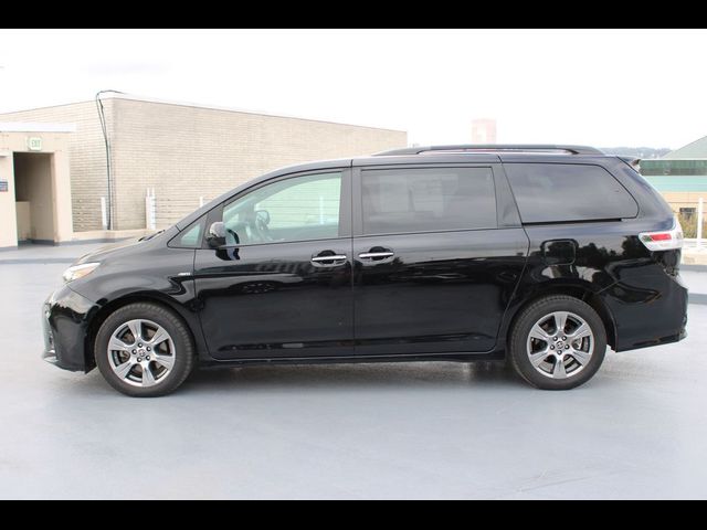 2019 Toyota Sienna SE Premium