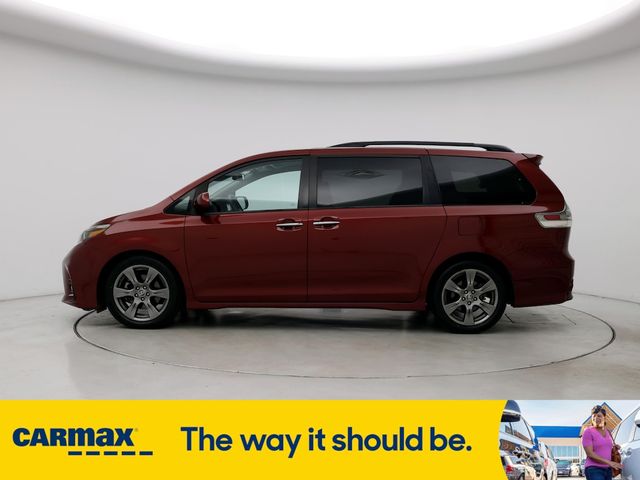 2019 Toyota Sienna SE Premium