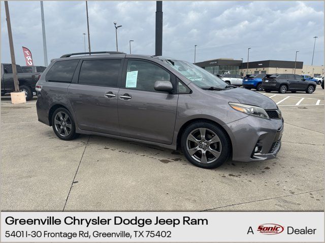 2019 Toyota Sienna SE Premium