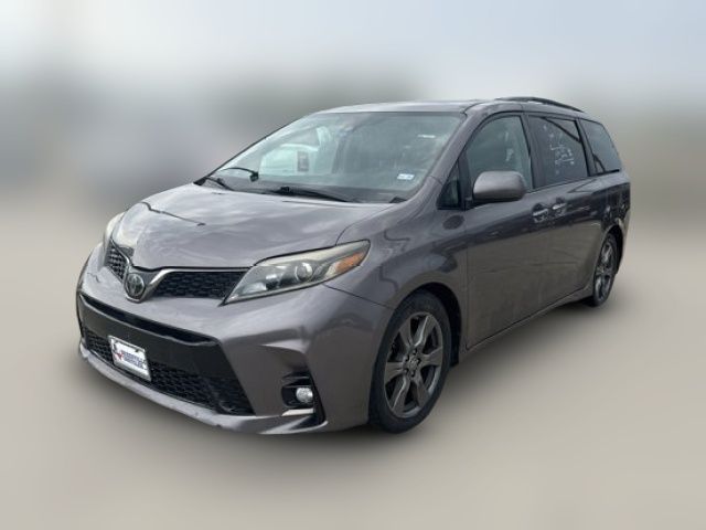 2019 Toyota Sienna SE Premium