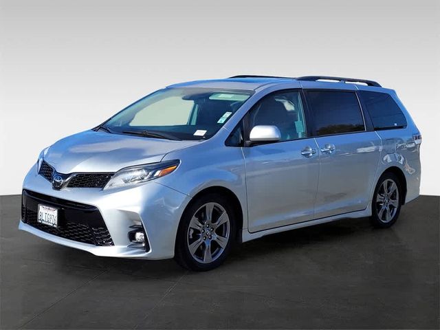 2019 Toyota Sienna SE Premium