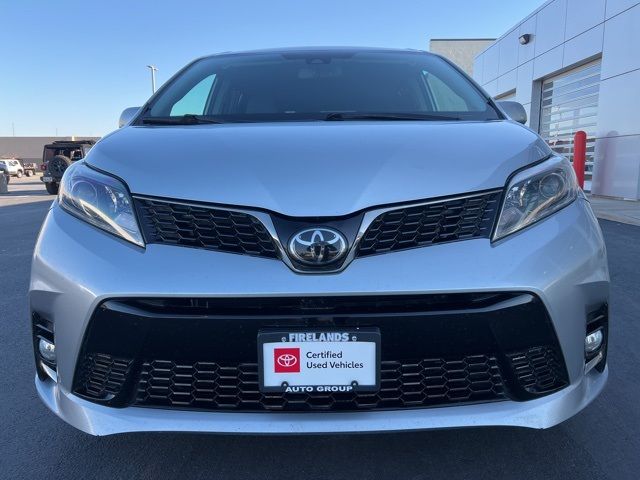 2019 Toyota Sienna SE