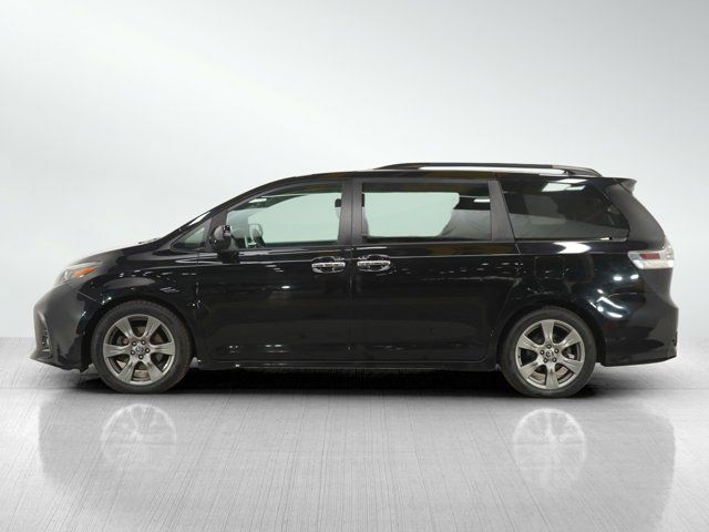 2019 Toyota Sienna SE