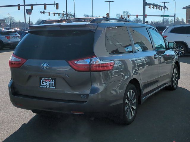 2019 Toyota Sienna XLE Premium