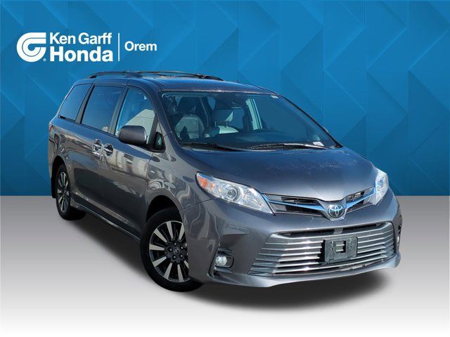 2019 Toyota Sienna XLE Premium