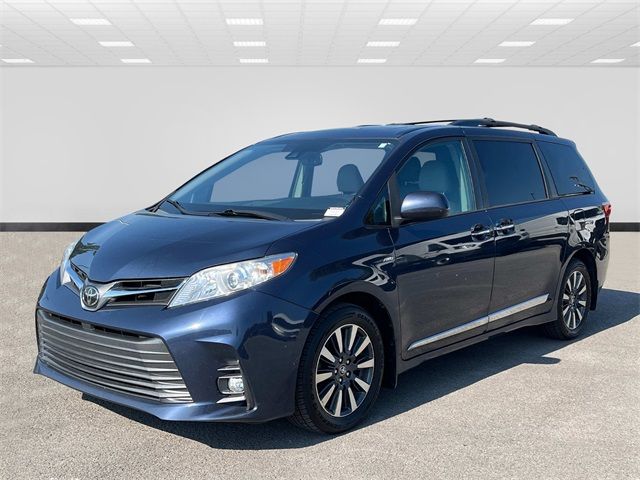 2019 Toyota Sienna XLE Premium