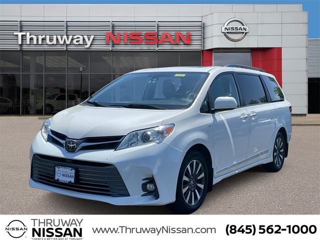 2019 Toyota Sienna 