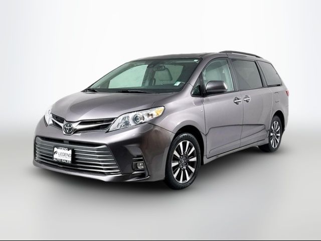 2019 Toyota Sienna XLE
