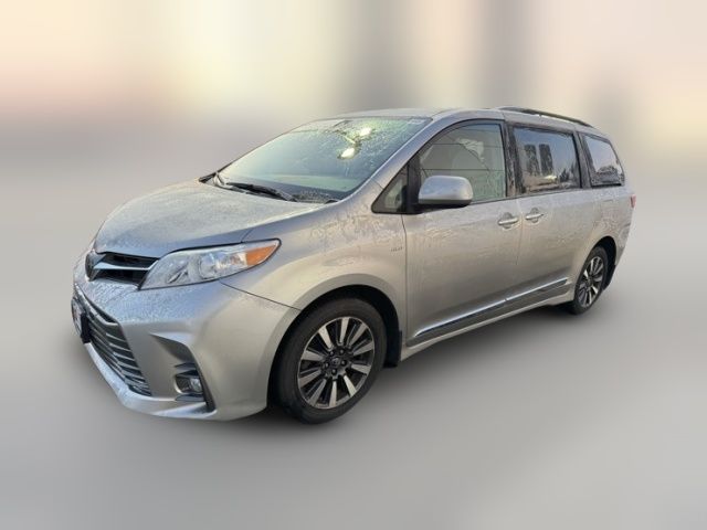 2019 Toyota Sienna XLE