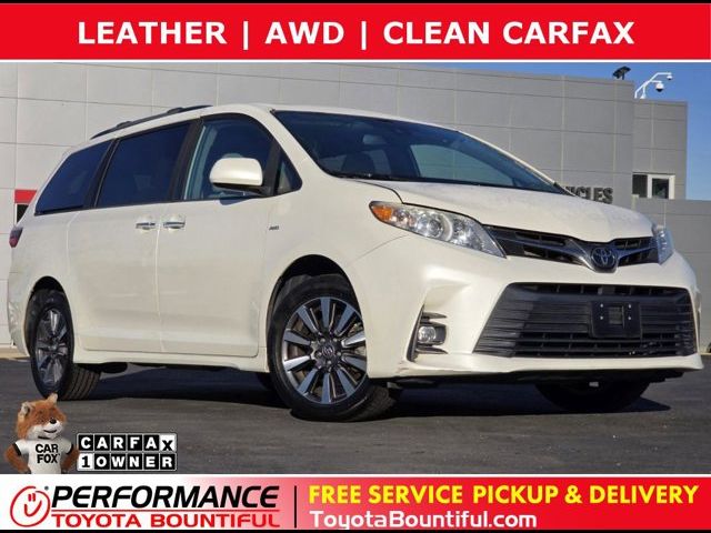 2019 Toyota Sienna XLE