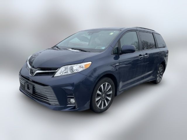 2019 Toyota Sienna XLE