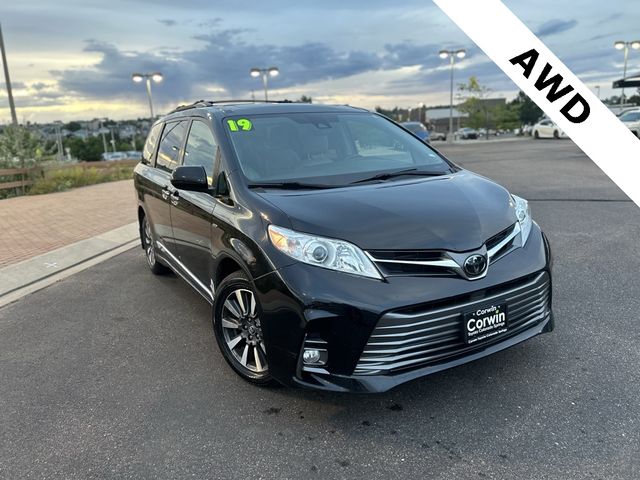 2019 Toyota Sienna XLE