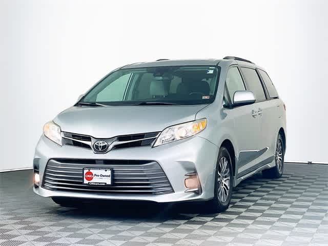 2019 Toyota Sienna XLE