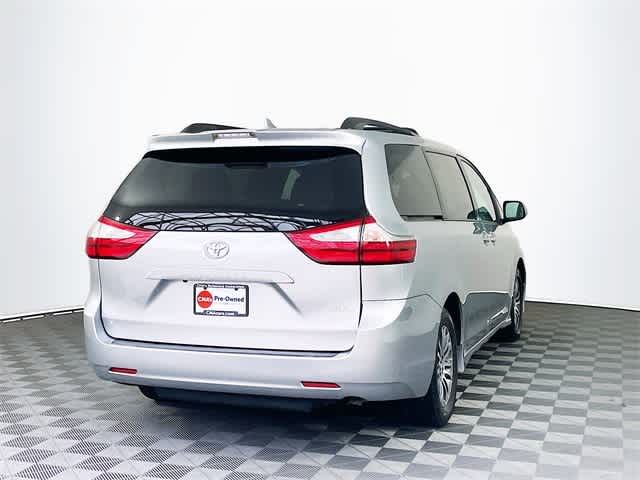 2019 Toyota Sienna XLE