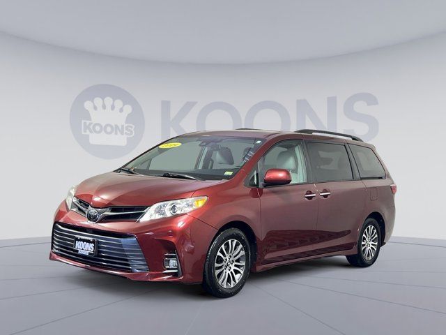 2019 Toyota Sienna XLE