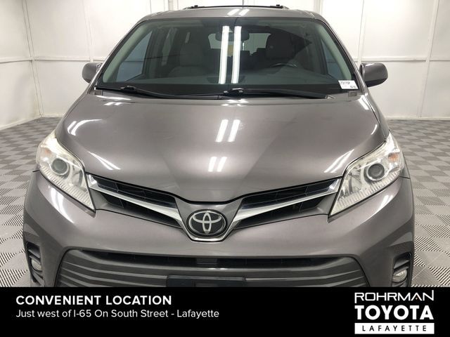 2019 Toyota Sienna XLE