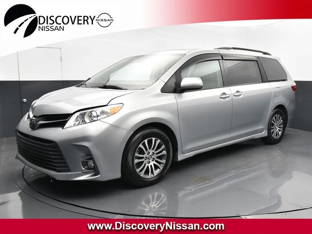 2019 Toyota Sienna 