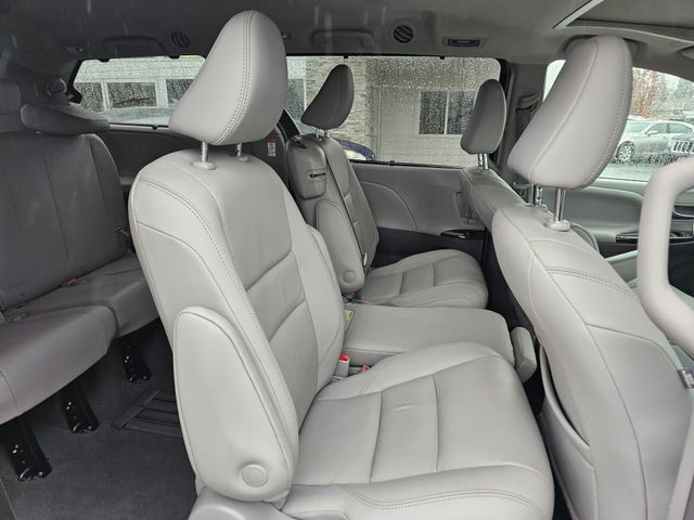 2019 Toyota Sienna XLE