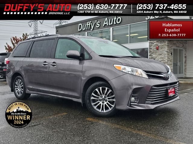 2019 Toyota Sienna XLE