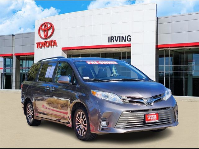 2019 Toyota Sienna 