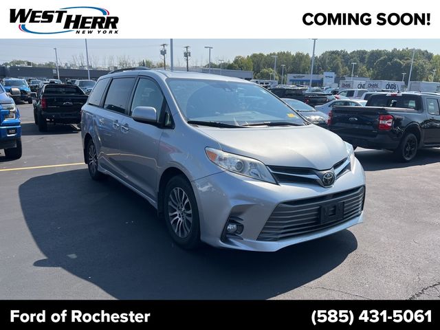 2019 Toyota Sienna 