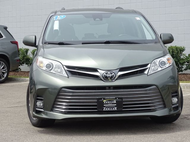 2019 Toyota Sienna 