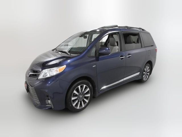2019 Toyota Sienna XLE