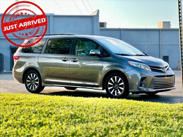 2019 Toyota Sienna Limited