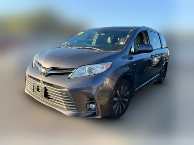 2019 Toyota Sienna 