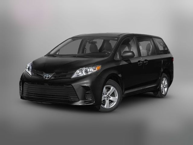 2019 Toyota Sienna XLE