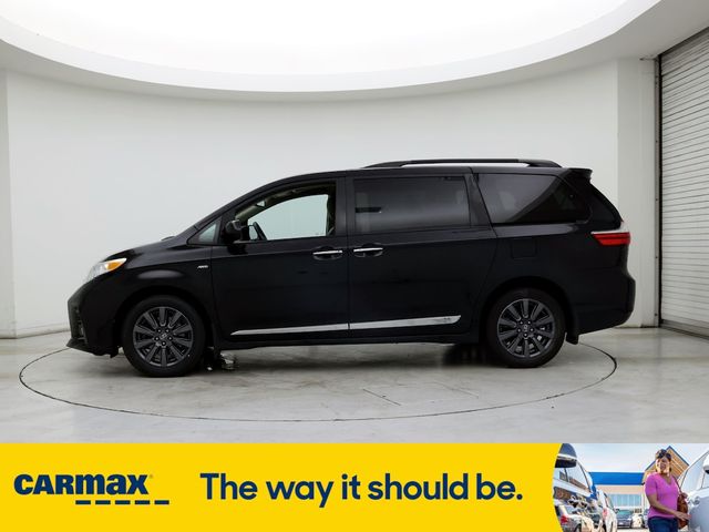 2019 Toyota Sienna XLE Premium