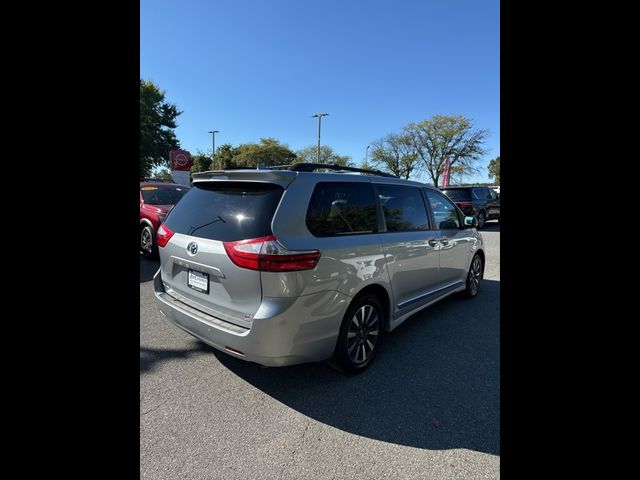 2019 Toyota Sienna XLE Premium