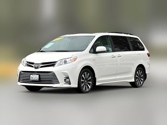 2019 Toyota Sienna XLE Premium