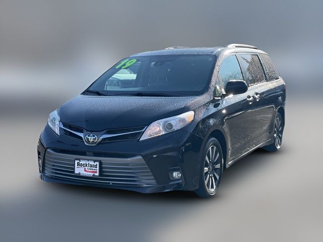 2019 Toyota Sienna 