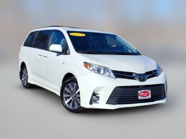 2019 Toyota Sienna XLE Premium