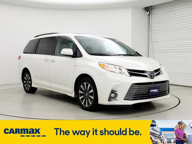 2019 Toyota Sienna XLE Premium