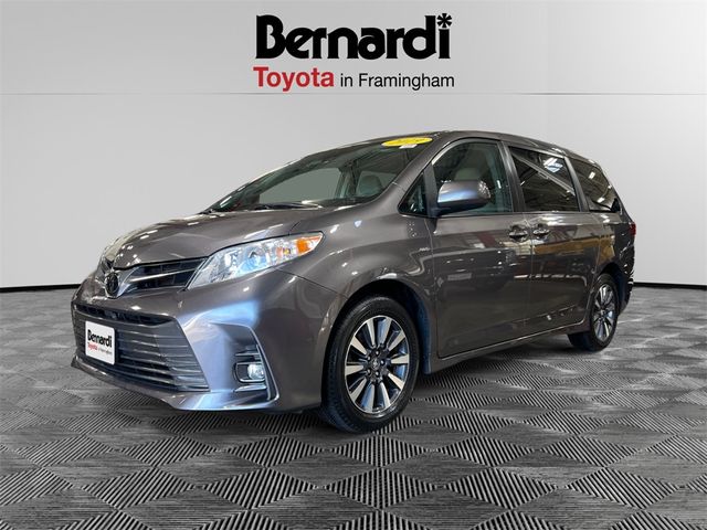 2019 Toyota Sienna XLE Premium