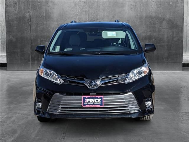 2019 Toyota Sienna XLE Premium