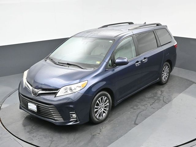 2019 Toyota Sienna XLE Premium