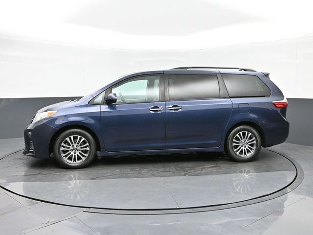 2019 Toyota Sienna XLE Premium