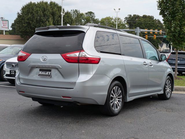 2019 Toyota Sienna XLE Premium