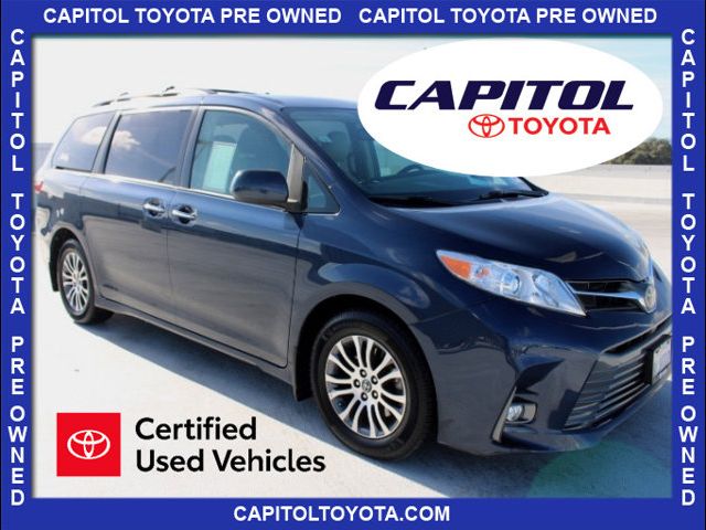 2019 Toyota Sienna XLE Premium