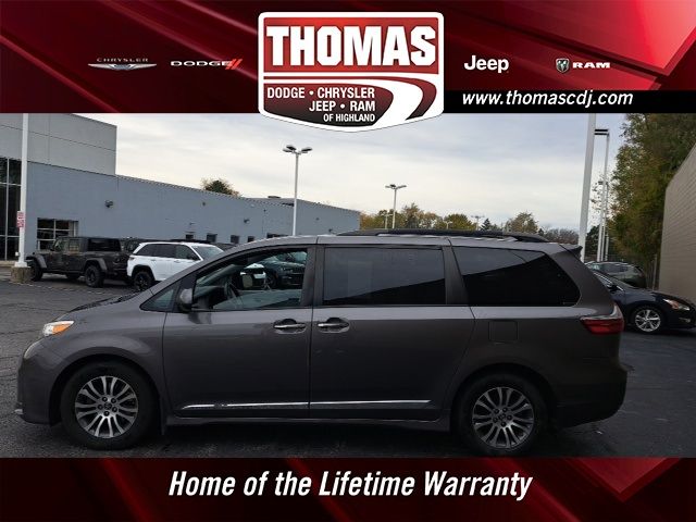 2019 Toyota Sienna 