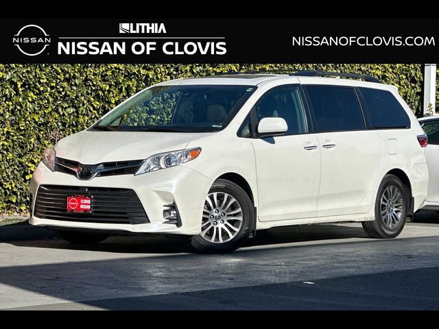 2019 Toyota Sienna XLE Premium