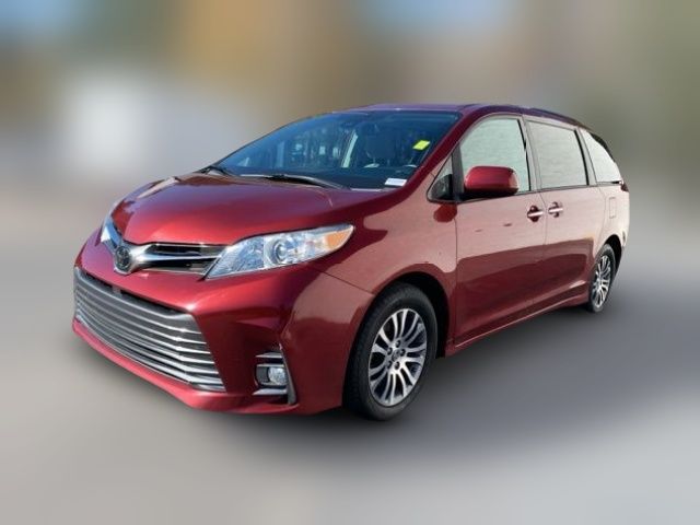 2019 Toyota Sienna XLE Premium