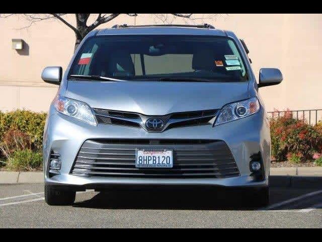 2019 Toyota Sienna XLE Premium