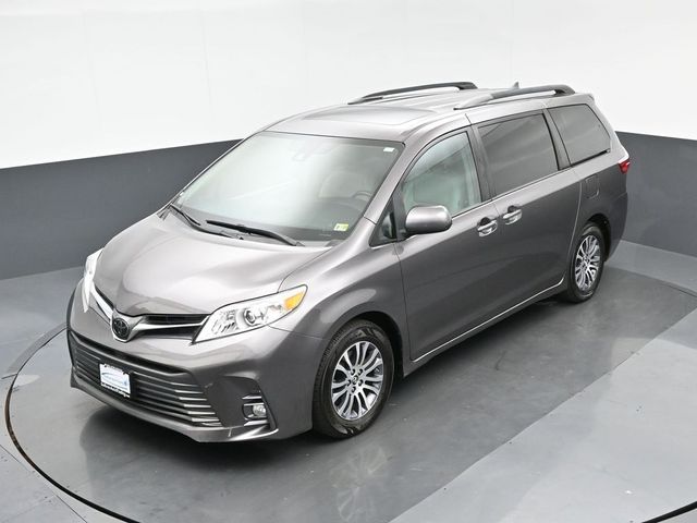 2019 Toyota Sienna XLE Premium